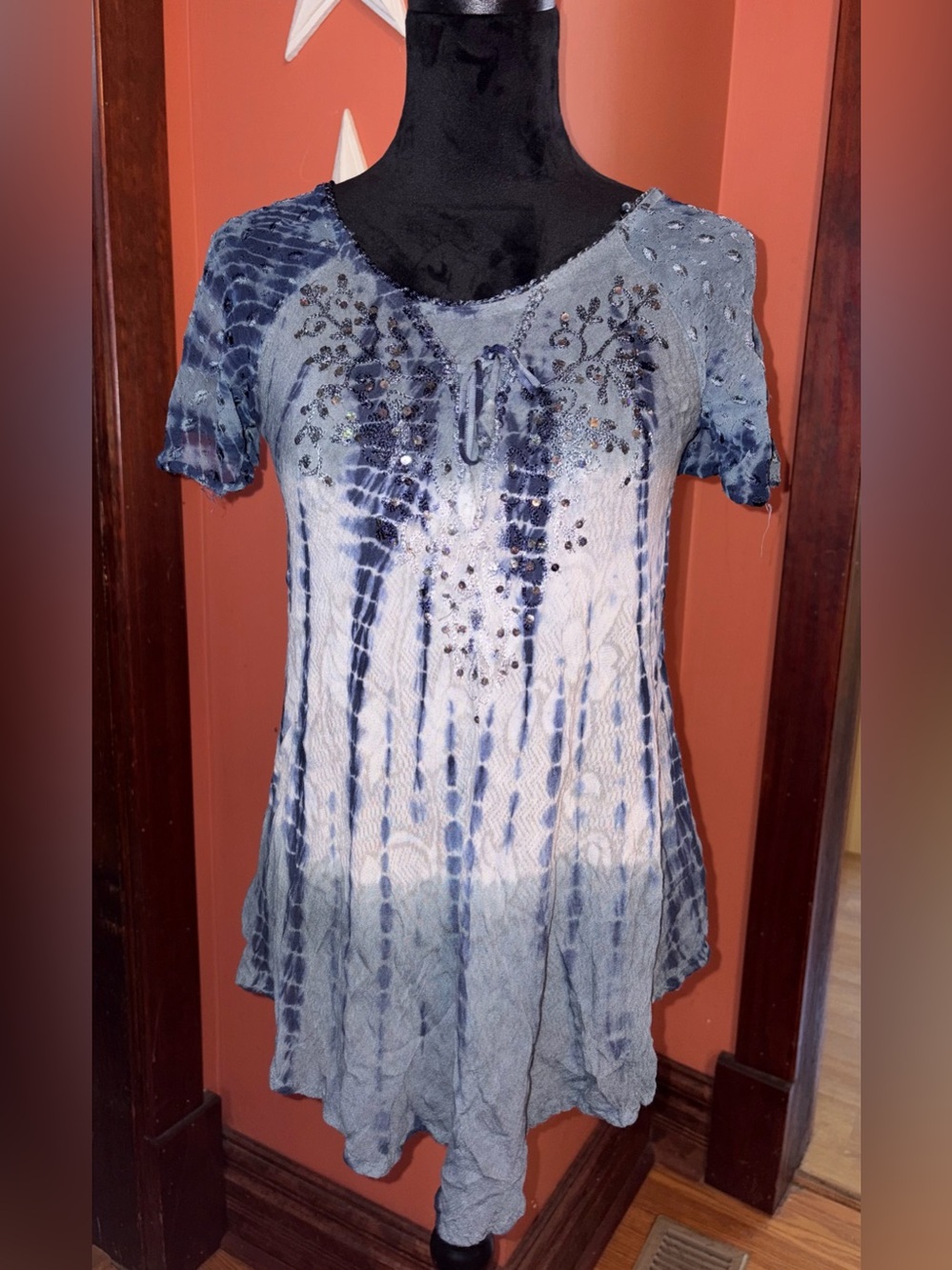 Women's Blue Tie-Dye Sequin Boho Short Sleeve Top